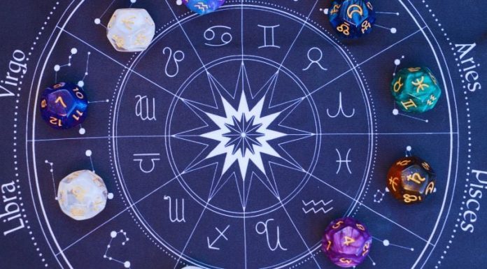 ON TE TRAŽI U DRUGIM ŽENAMA: Ako si rođena u ova dva znaka zodijaka znaj da će te bivši moliti za pomirenje!