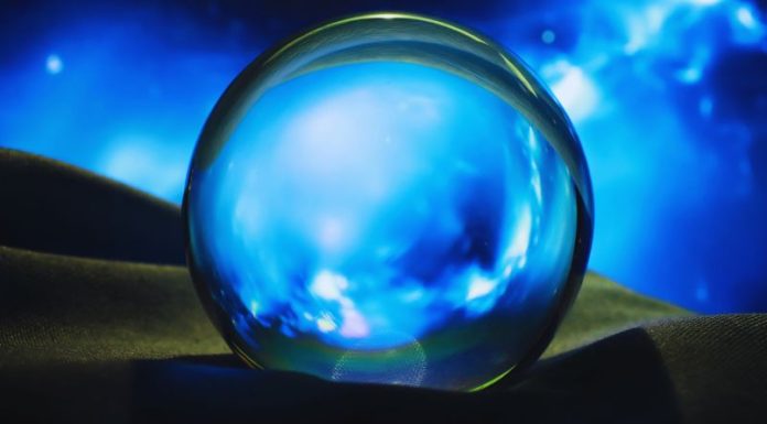 HOROSKOP PO CIGANSKIM KARTAMA OTKRIVA: Ova tri zodijaka moraju da pogledaju istinu u oči!